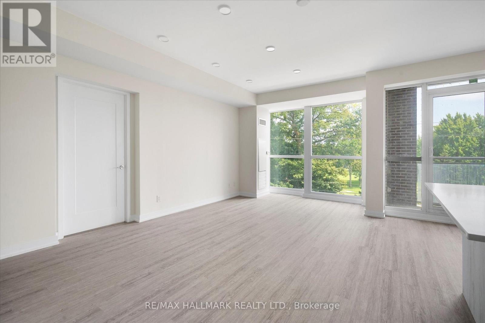 310 - 1350 Kingston Road, Toronto (Birchcliffe-Cliffside), Ontario  M1N 1C8 - Photo 9 - E12346693