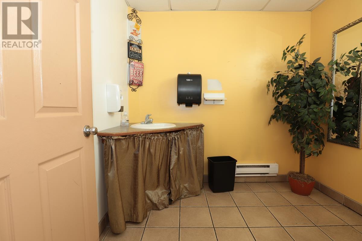 319 Korah Rd, Sault Ste. Marie, Ontario  P6C 4H2 - Photo 20 - SM252259