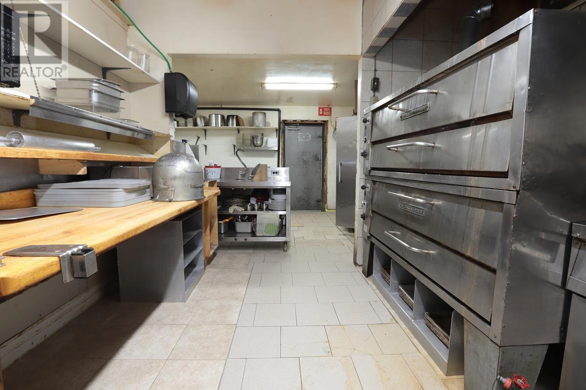 319 Korah Rd, Sault Ste. Marie, Ontario  P6C 4H2 - Photo 33 - SM252259