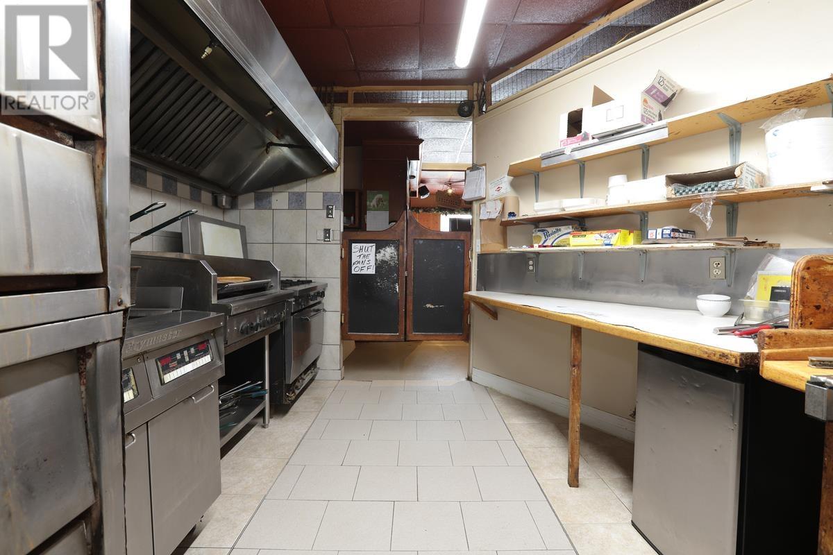 319 Korah Rd, Sault Ste. Marie, Ontario  P6C 4H2 - Photo 34 - SM252259