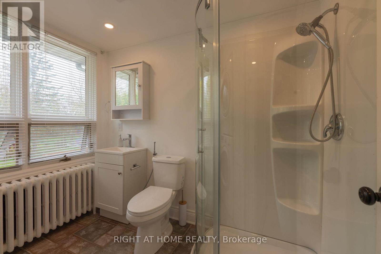 120 Wright Street, Richmond Hill, Ontario  L4C 4A5 - Photo 20 - N12346713