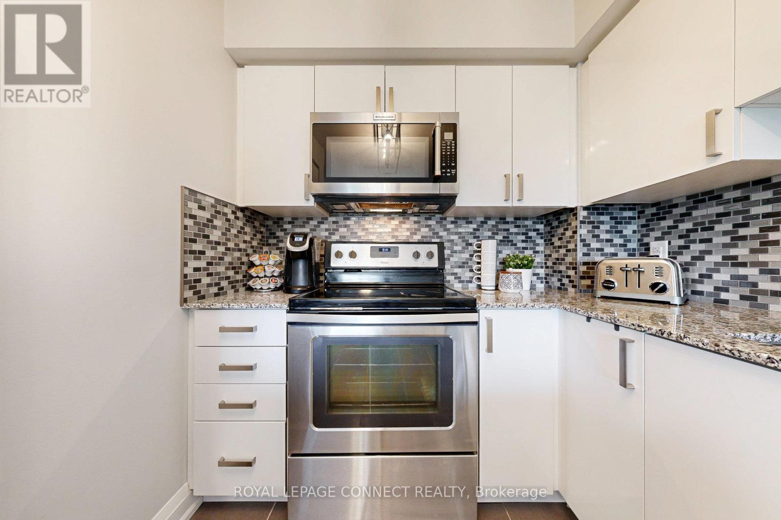 321 - 481 Rupert Avenue, Whitchurch-Stouffville, Ontario  L4A 1Y7 - Photo 17 - N12346743