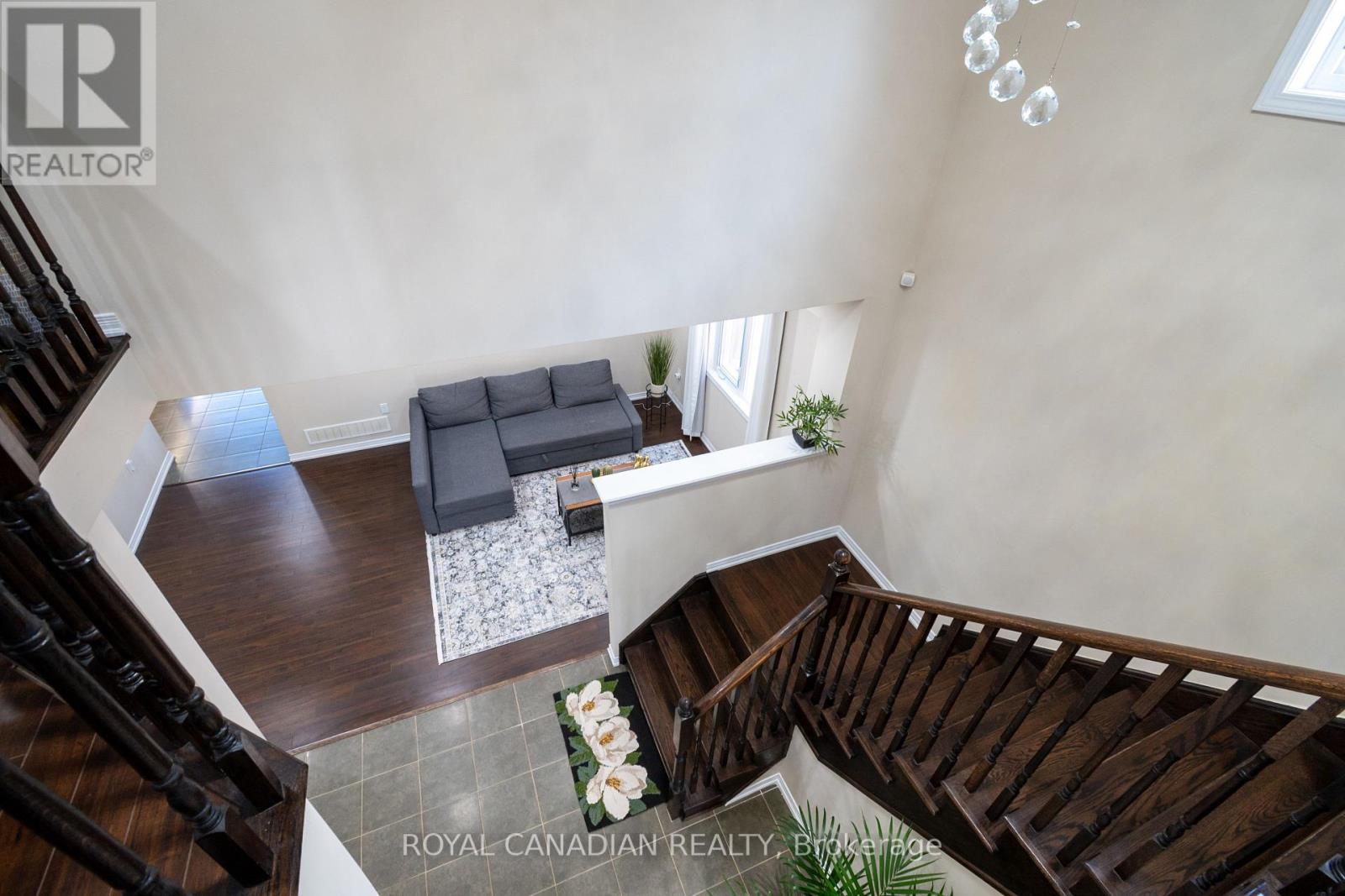213 Richardson Crescent, Bradford West Gwillimbury (Bradford), Ontario  L3Z 0R5 - Photo 16 - N12346781