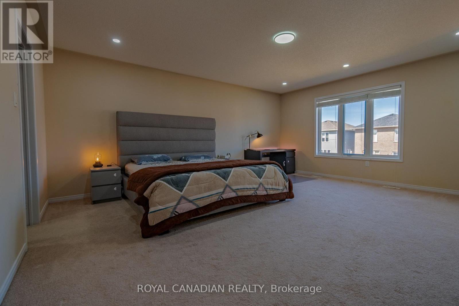 213 Richardson Crescent, Bradford West Gwillimbury (Bradford), Ontario  L3Z 0R5 - Photo 29 - N12346781