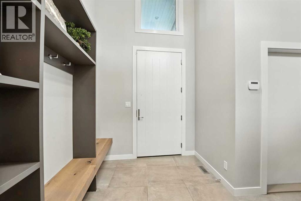 Property at 102 Longmire Close image 4