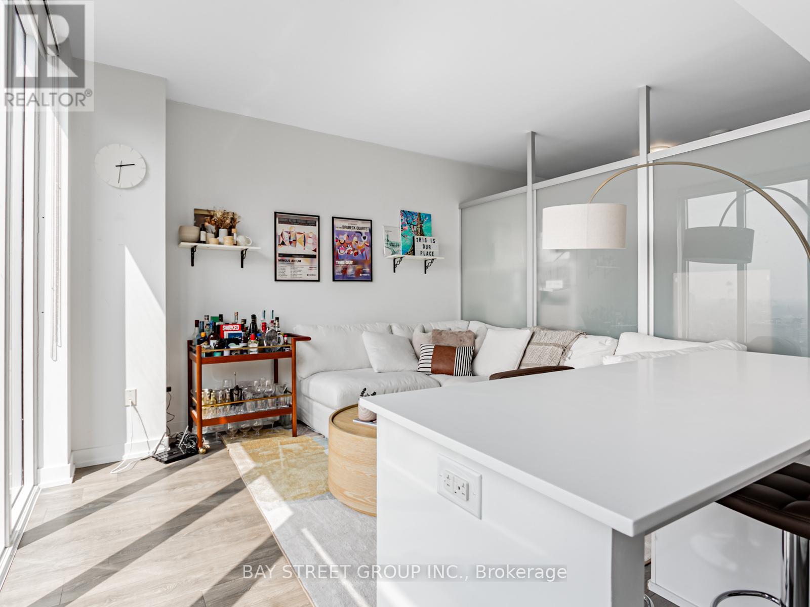4101 - 426 University Avenue, Toronto (Kensington-Chinatown), Ontario  M5G 1S9 - Photo 4 - C12346828