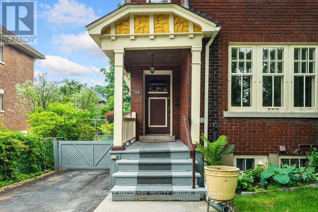 Property at 386-388 FIRST AVENUE image 4