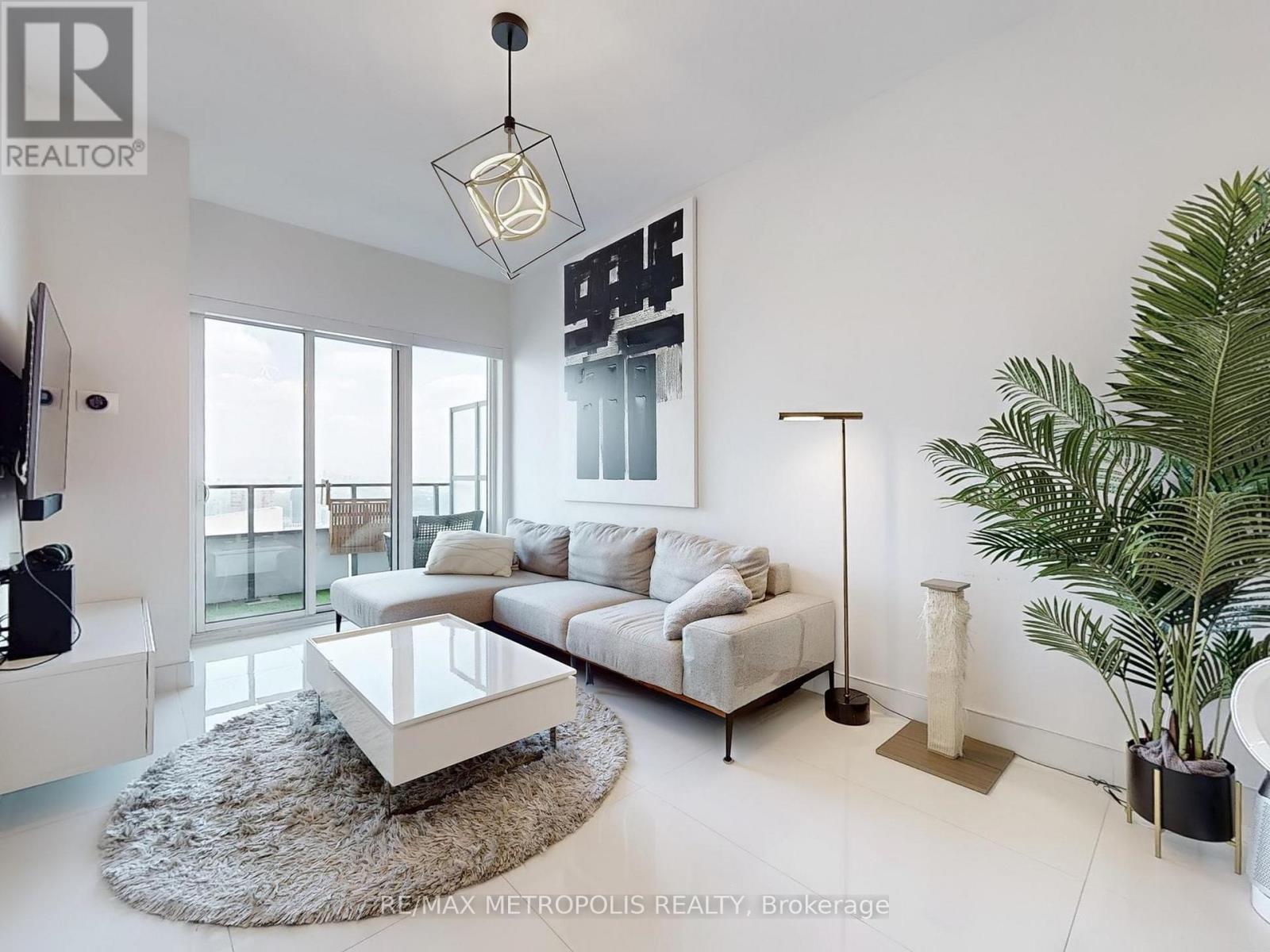 4504 - 20 Shore Breeze Drive, Toronto (Mimico), Ontario  M8V 0C7 - Photo 6 - W12346682