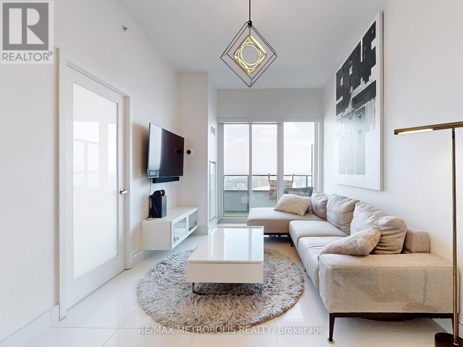 4504 - 20 Shore Breeze Drive, Toronto (Mimico), Ontario  M8V 0C7 - Photo 7 - W12346682