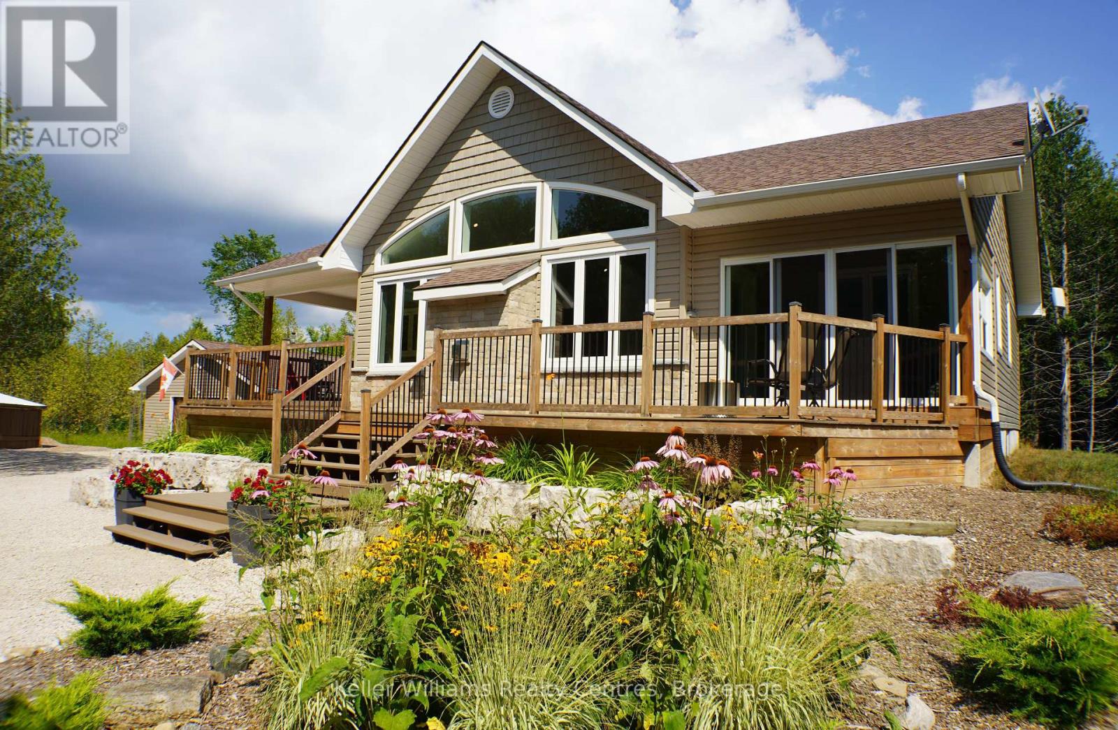 502180 Grey Road 1, Georgian Bluffs, Ontario  N0H 2T0 - Photo 2 - X12346903