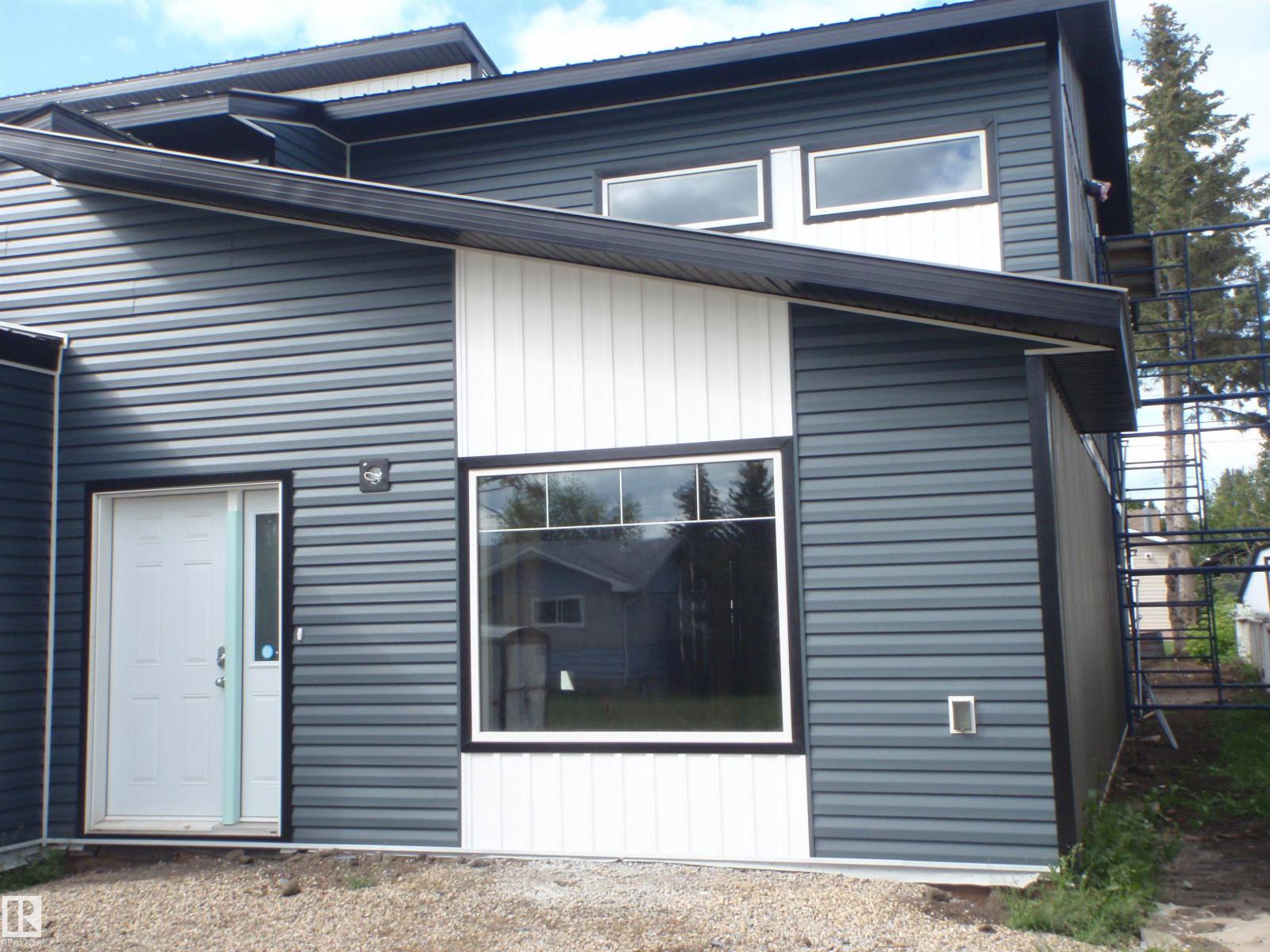 4416 55 AV, Barrhead, Alberta