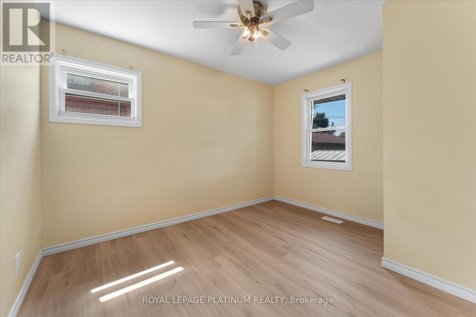 1633 Norman Road, Windsor, Ontario  N8Y 4N6 - Photo 14 - X12346694