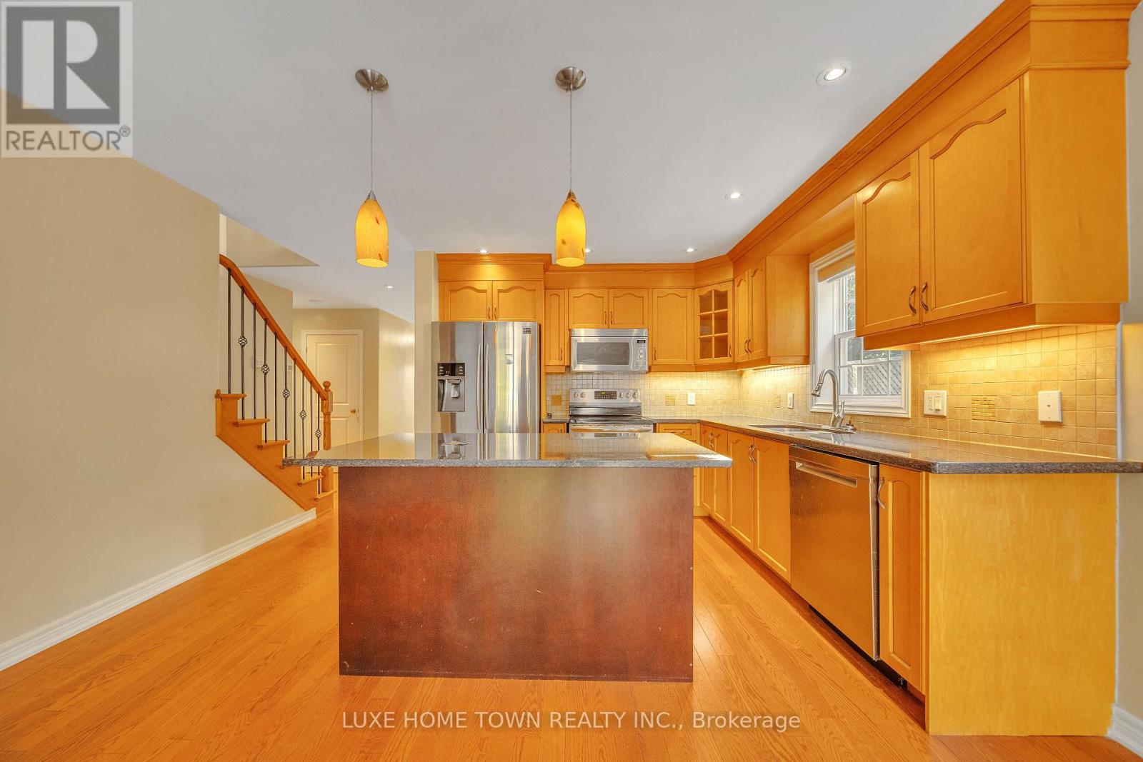 2 Chicory Crescent, St. Catharines, Ontario  L2R 0A5 - Photo 14 - X12346756