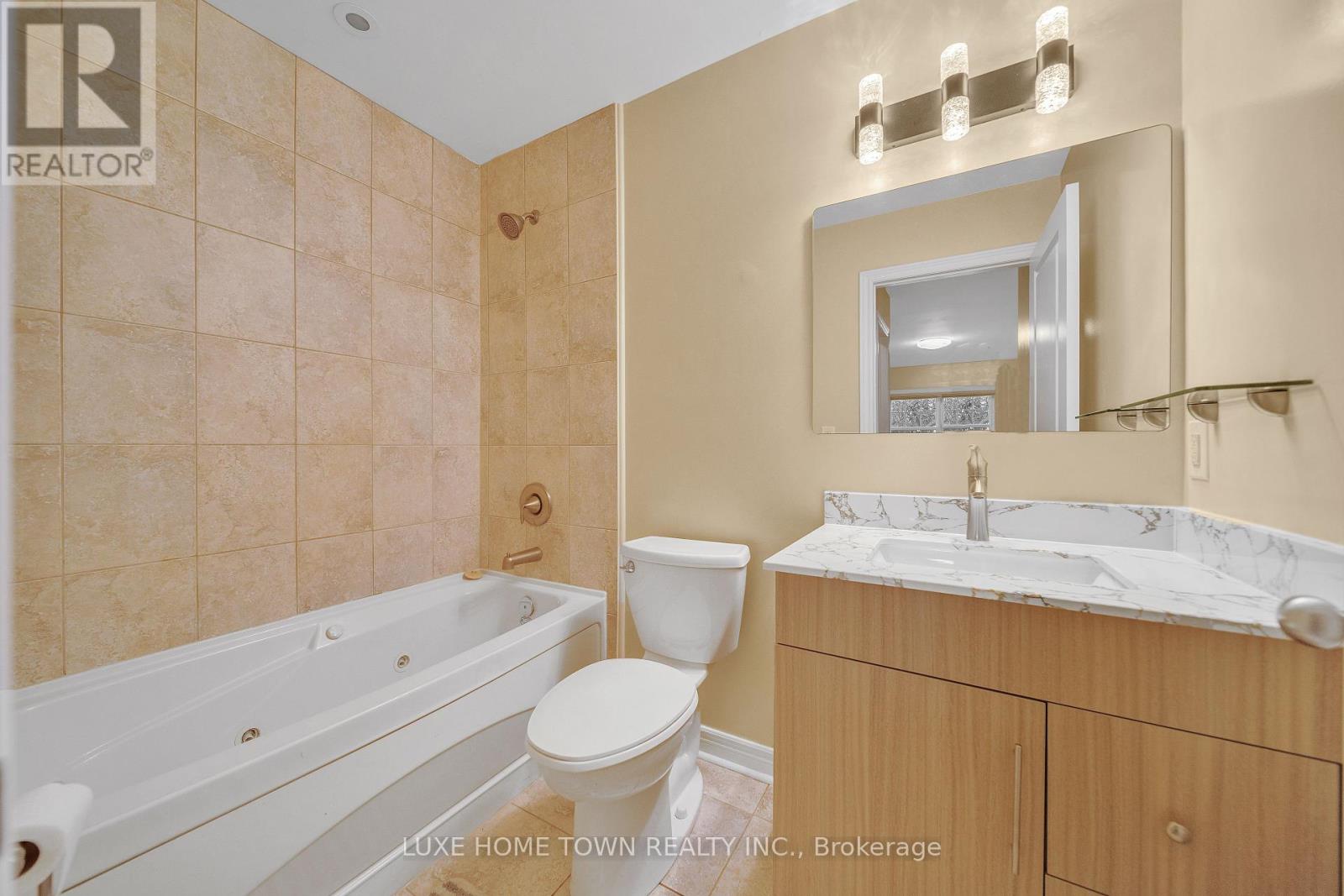2 Chicory Crescent, St. Catharines, Ontario  L2R 0A5 - Photo 21 - X12346756