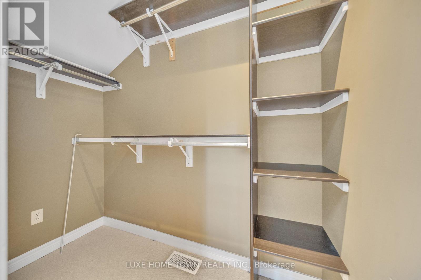 2 Chicory Crescent, St. Catharines, Ontario  L2R 0A5 - Photo 26 - X12346756