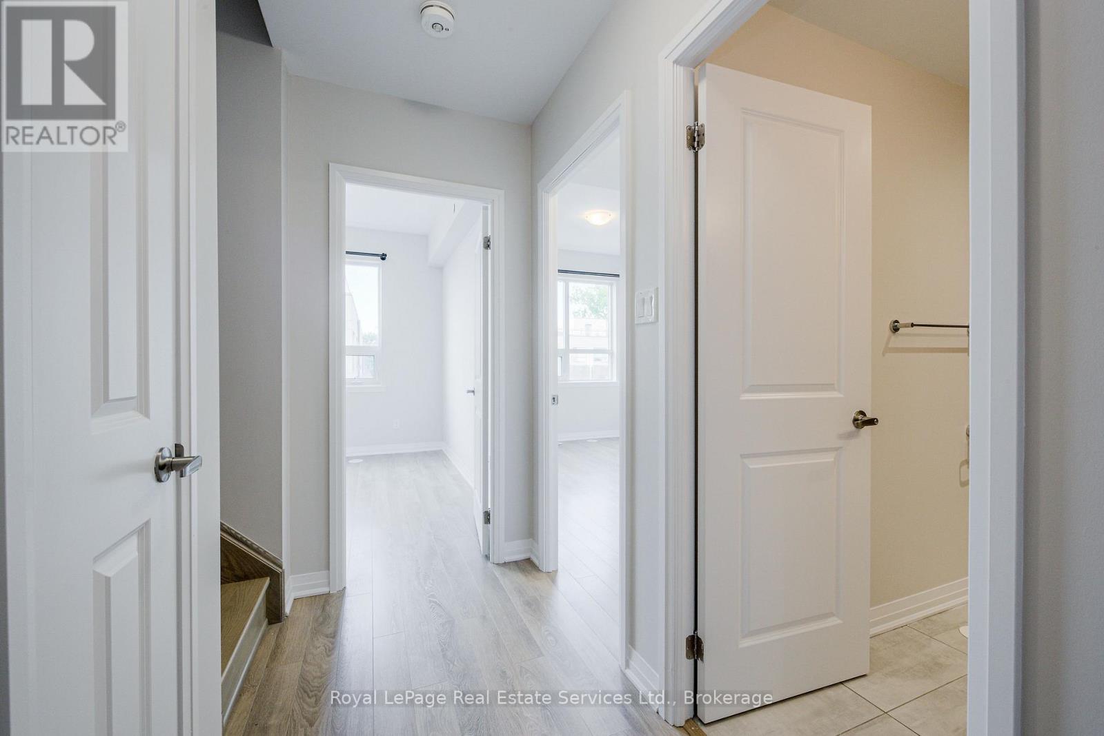 16 - 1238 Cawthra Road, Mississauga, Ontario  L5G 0B6 - Photo 9 - W12346895