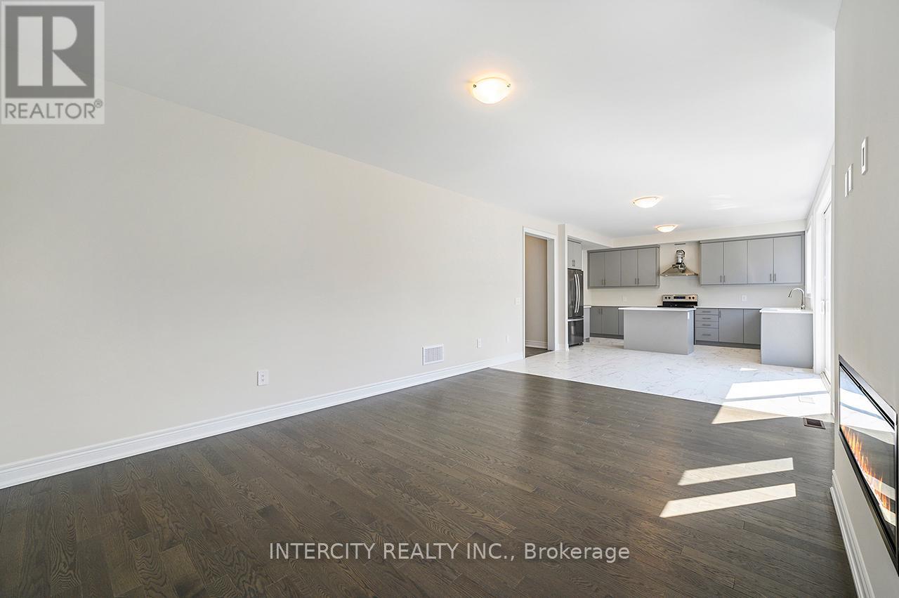 43 Bostock Drive, Georgina (Keswick South), Ontario  L4P 0S5 - Photo 22 - N12346839