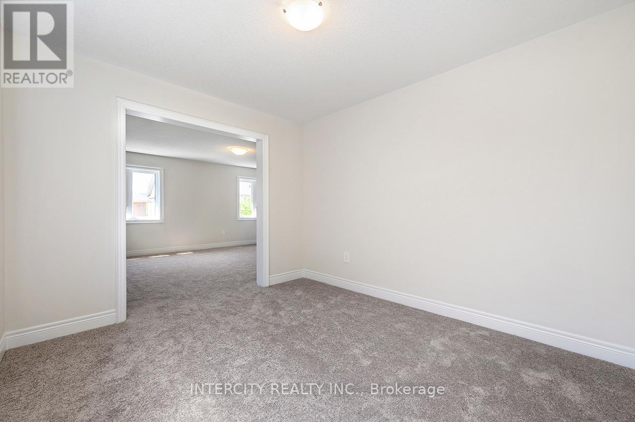 43 Bostock Drive, Georgina (Keswick South), Ontario  L4P 0S5 - Photo 32 - N12346839
