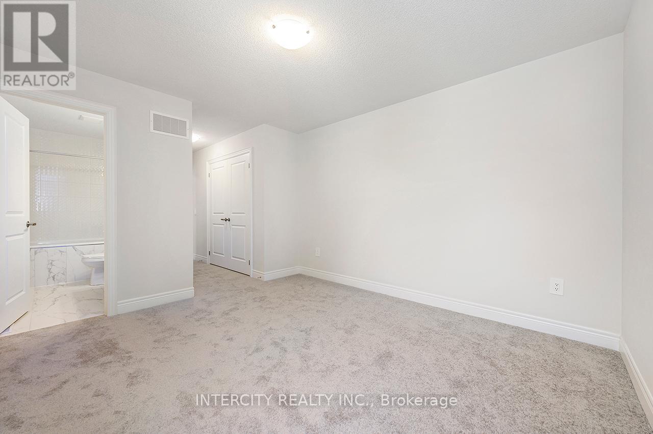 43 Bostock Drive, Georgina (Keswick South), Ontario  L4P 0S5 - Photo 37 - N12346839