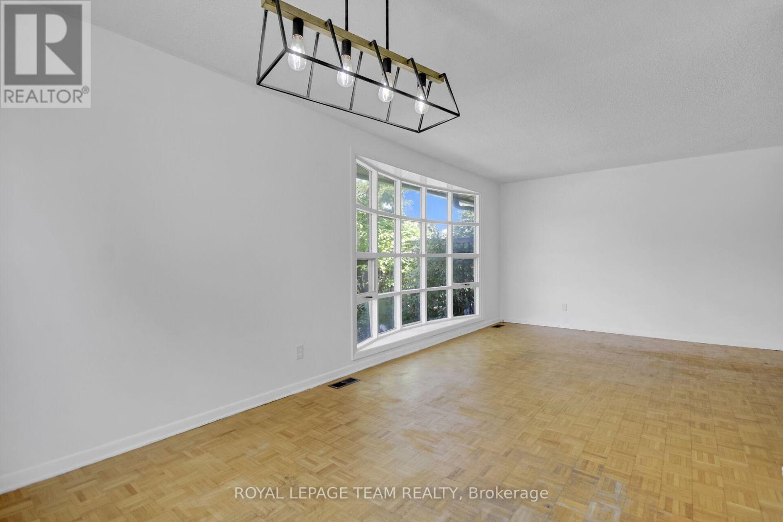 Property at 52 BOWHILL AVENUE image 3