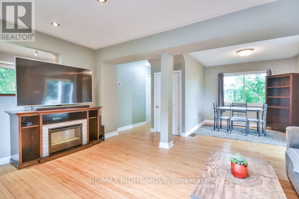 320 Hilda Street, Orillia, Ontario  L3V 1J3 - Photo 10 - S12346819
