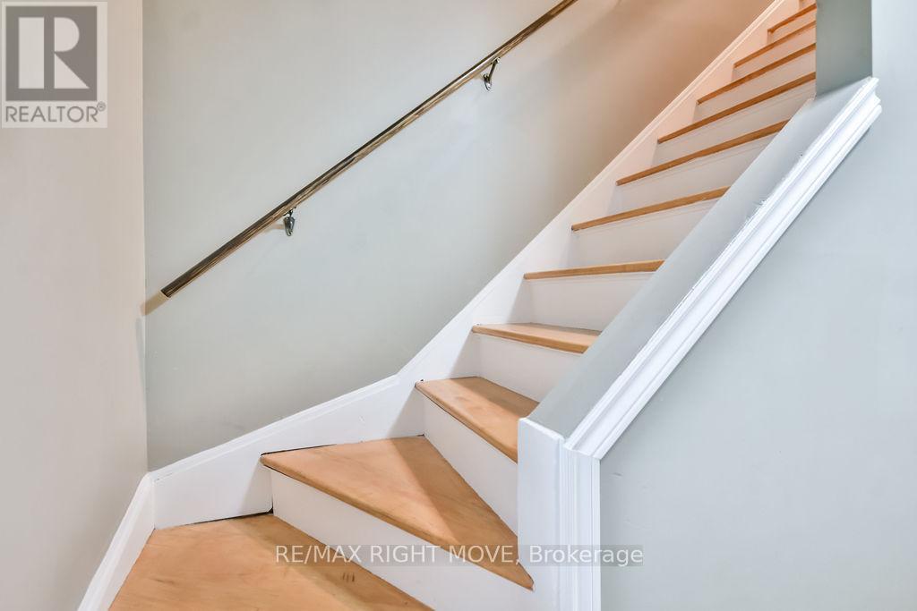 320 Hilda Street, Orillia, Ontario  L3V 1J3 - Photo 18 - S12346819