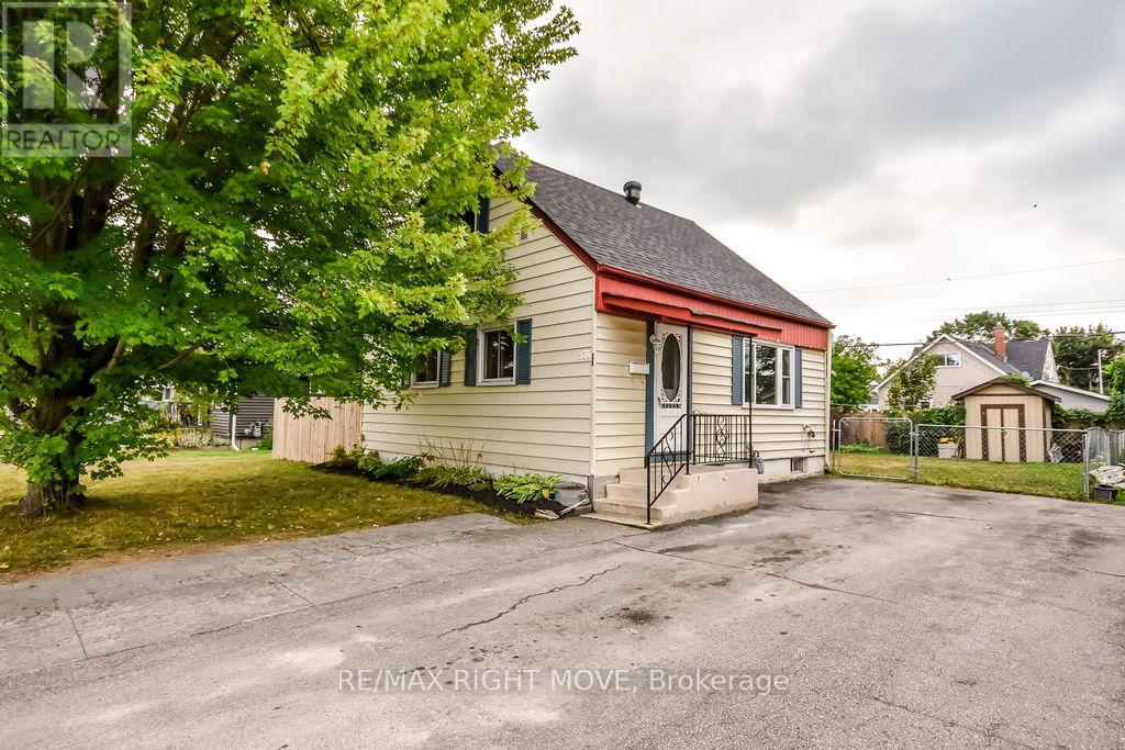 320 Hilda Street, Orillia, Ontario  L3V 1J3 - Photo 2 - S12346819