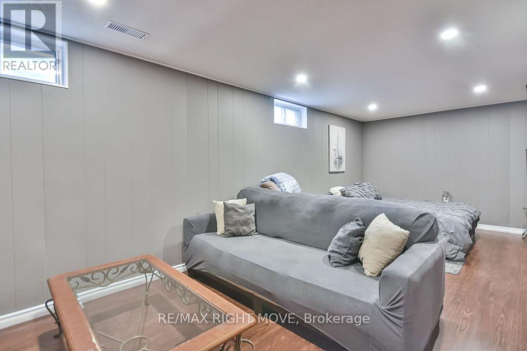 320 Hilda Street, Orillia, Ontario  L3V 1J3 - Photo 27 - S12346819