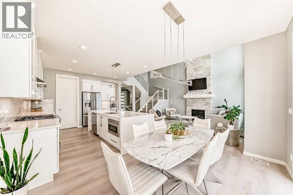 Property at 206 Sunrise Common image 3
