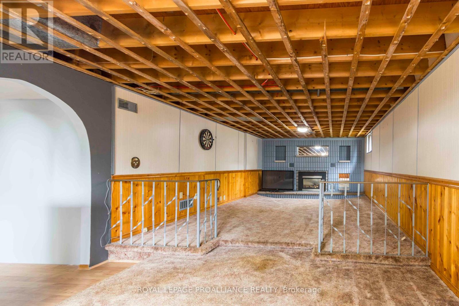 22 Connolly Avenue, Quinte West, Ontario  K8V 5T4 - Photo 19 - X12346906