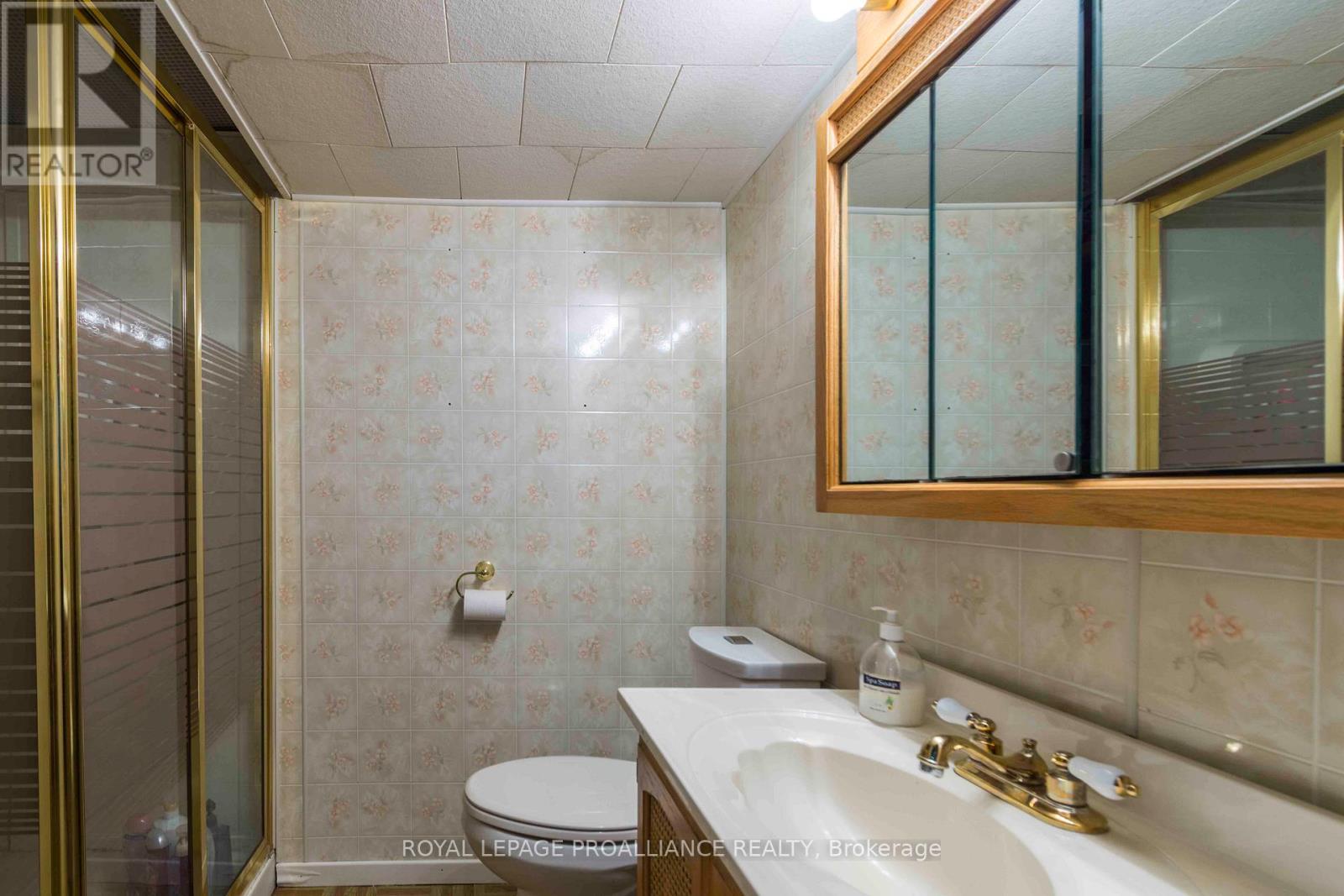 22 Connolly Avenue, Quinte West, Ontario  K8V 5T4 - Photo 24 - X12346906