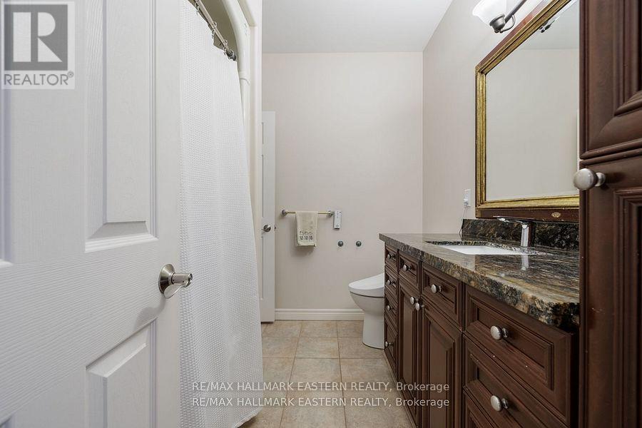 10 Earl Kennedy Road, Kawartha Lakes (Verulam), Ontario  K0M 1L0 - Photo 21 - X12347026