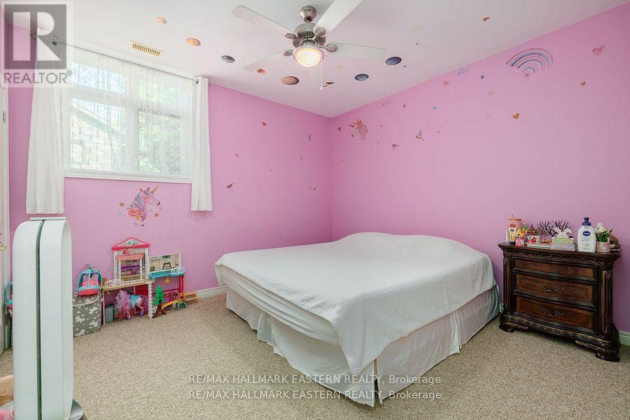 10 Earl Kennedy Road, Kawartha Lakes (Verulam), Ontario  K0M 1L0 - Photo 23 - X12347026