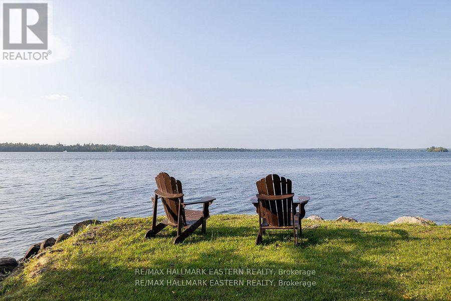 10 Earl Kennedy Road, Kawartha Lakes (Verulam), Ontario  K0M 1L0 - Photo 32 - X12347026