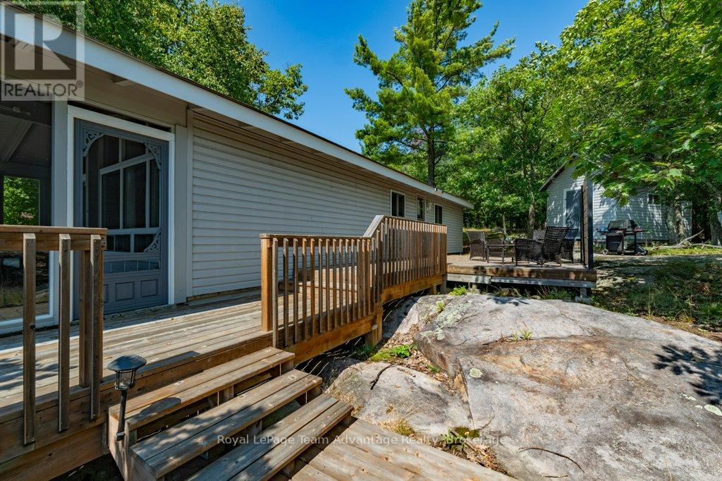 30 Rockcliffe Drive N, Carling, Ontario  P0G 1G0 - Photo 39 - X12347004
