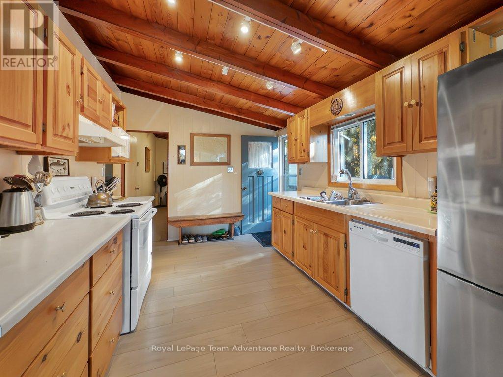 30 Rockcliffe Drive N, Carling, Ontario  P0G 1G0 - Photo 14 - X12347004