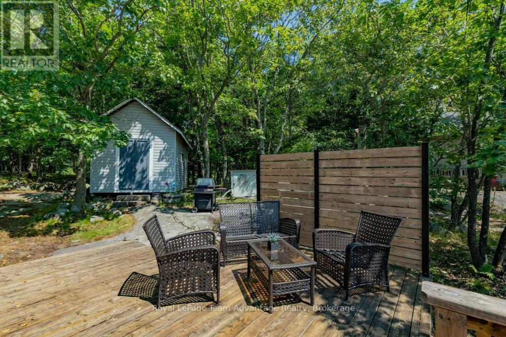 30 Rockcliffe Drive N, Carling, Ontario  P0G 1G0 - Photo 8 - X12347004