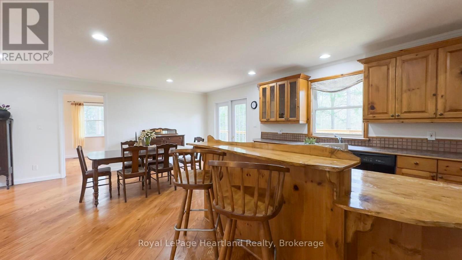 41829 Amberley Road, Morris Turnberry (Turnberry), Ontario  N0G 1G0 - Photo 17 - X12347018