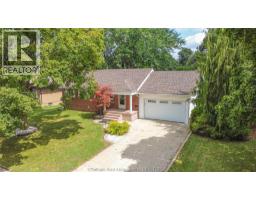 33 MEADOWLEA ROAD, Chatham, Ontario