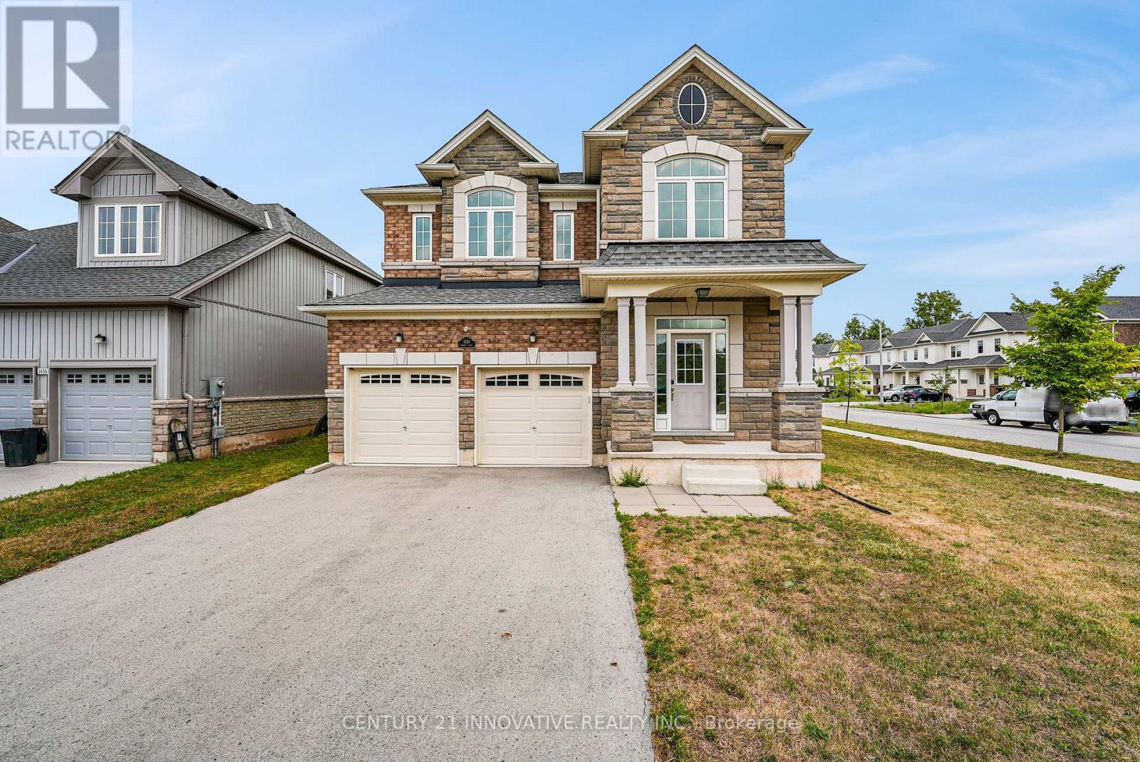 1450 Sharon Drive, Fort Erie, Ontario  L2A 0C8 - Photo 3 - X12346843