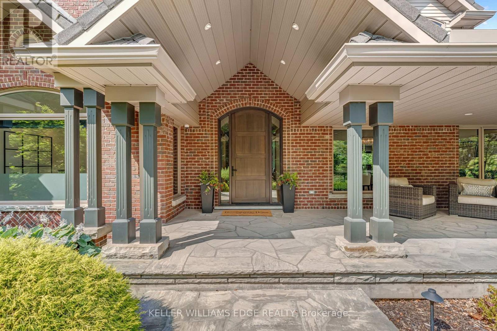 Property at 18 FOX RUN DRIVE image 3