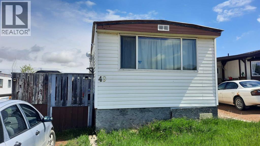49 Greenwood Villa, Drumheller, Alberta  T0J 0Y2 - Photo 2 - A2222958