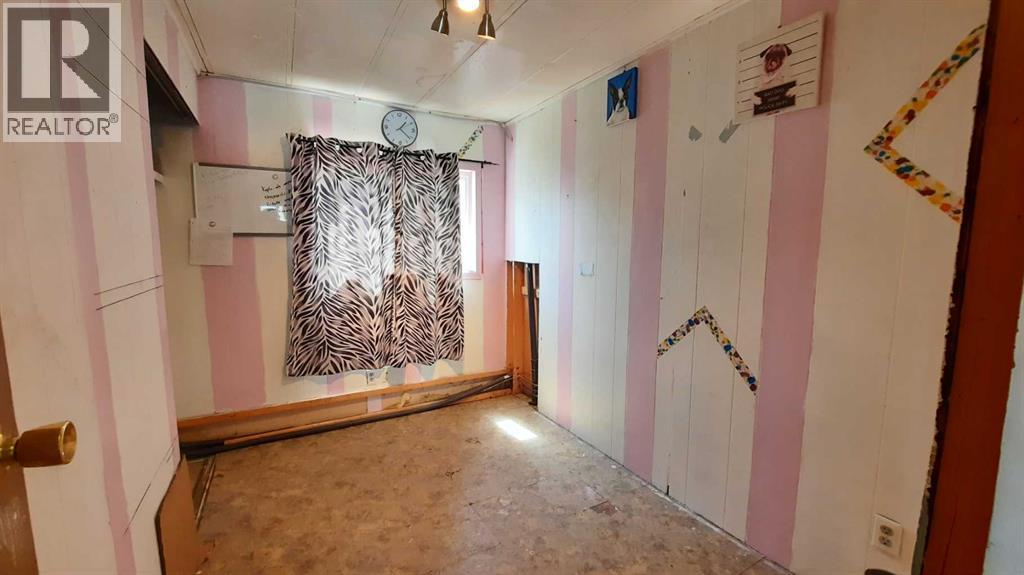 49 Greenwood Villa, Drumheller, Alberta  T0J 0Y2 - Photo 7 - A2222958
