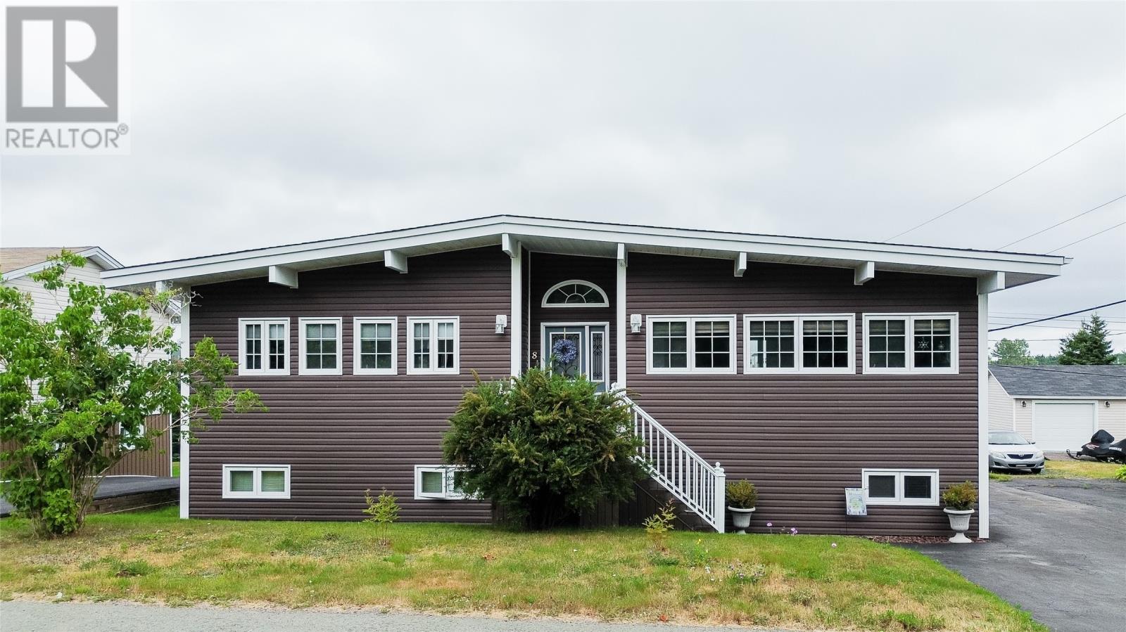 8 Cheekes Road, Marystown, Newfoundland & Labrador