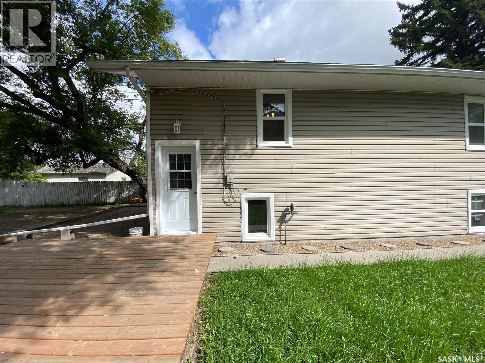 50 6th Avenue Se, Swift Current, Saskatchewan  S9H 3N6 - Photo 18 - SK015697