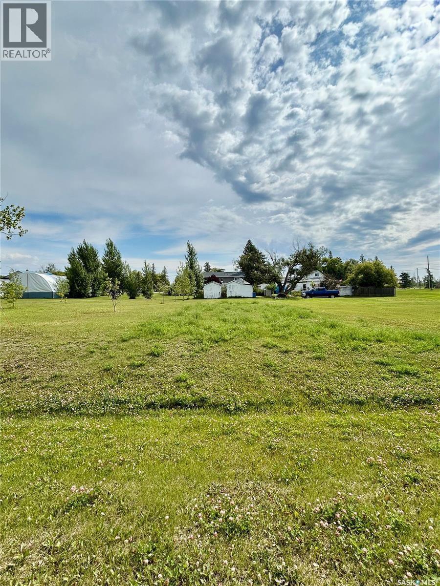 640 1st Avenue W, Zenon Park, Saskatchewan  S0E 1W0 - Photo 2 - SK015448