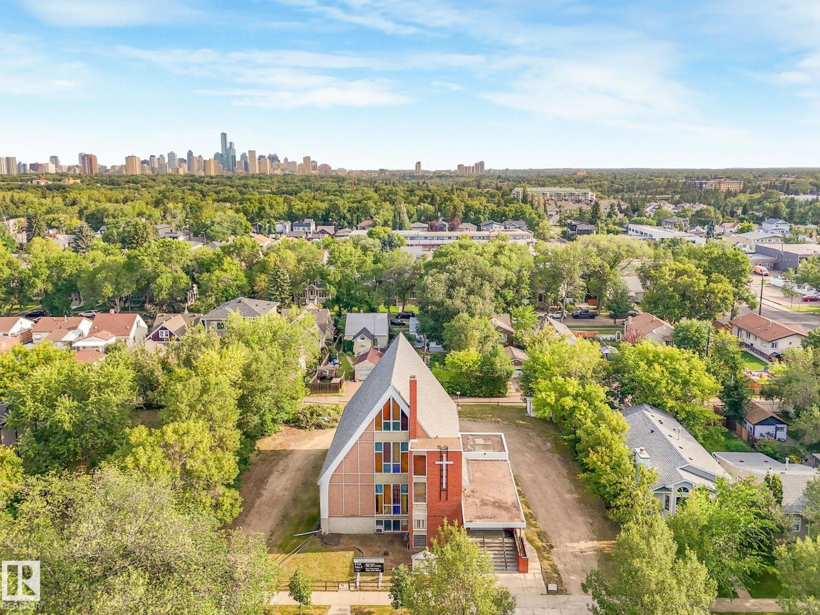 9630/9624 74 Av Nw, Edmonton, Alberta  T6E 1E6 - Photo 7 - E4453167