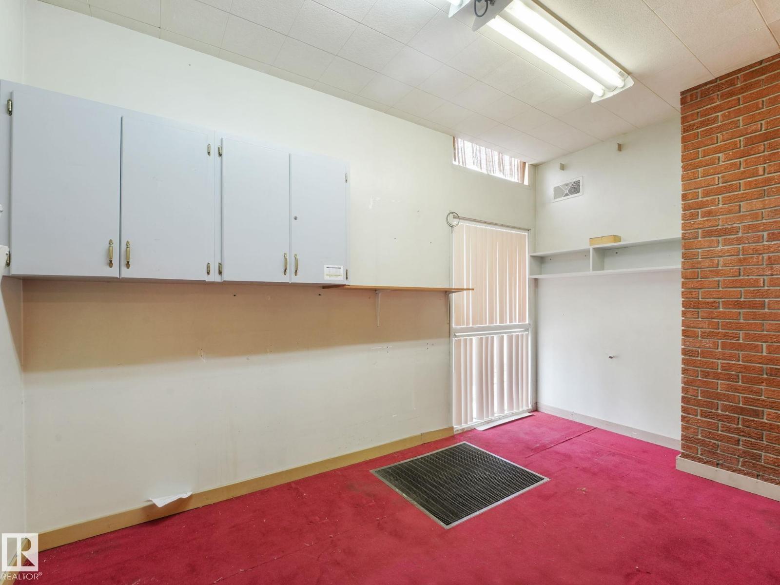 9630/9624 74 Av Nw, Edmonton, Alberta  T6E 1E6 - Photo 32 - E4453167