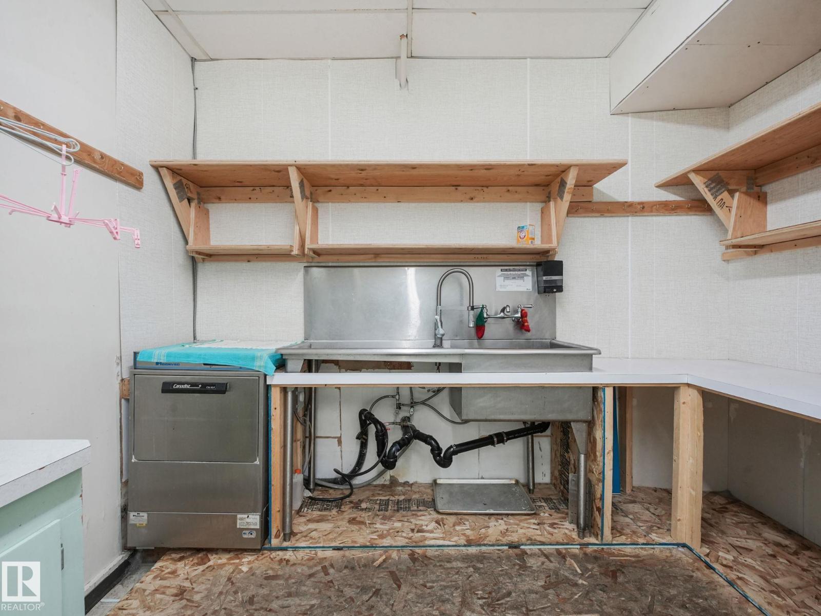 9630/9624 74 Av Nw, Edmonton, Alberta  T6E 1E6 - Photo 50 - E4453167