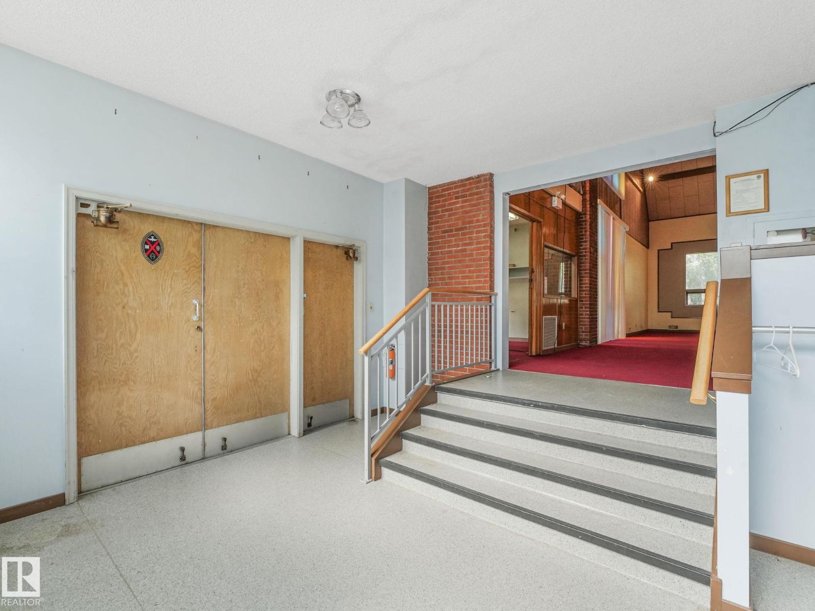 9630/9624 74 Av Nw, Edmonton, Alberta  T6E 1E6 - Photo 23 - E4453167